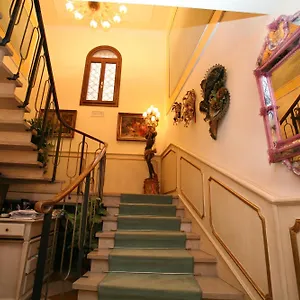 https://locanda-ca-del-brocchi.hotelinveneto.com